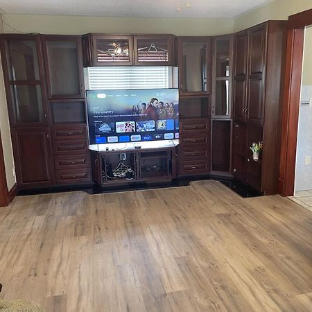 Peaceful Residence On Palmer Ave - Close To The Falls & Complimentary Breakfast Delivered Daily To The Rental Niagara-Fälle Exterior foto